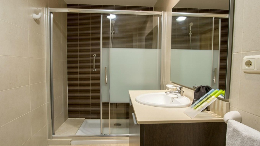 Bathroom 2, Apartamentos del Mar, Alicante
