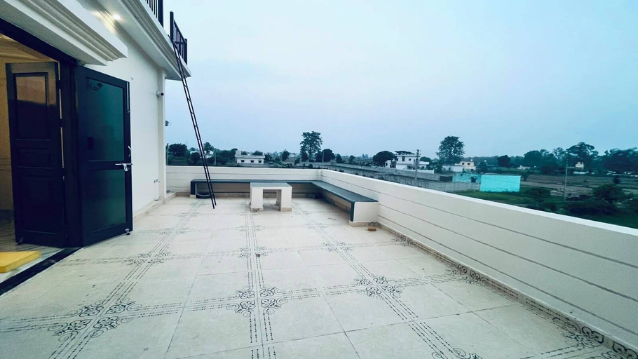 Terrace/patio 4, Mannat Villa, Nainital