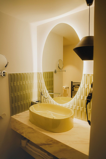 Bathroom 5, Apparté Plus, Corrèze