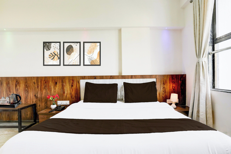 Room 5, Collection O Shirdi, Ahmadnagar