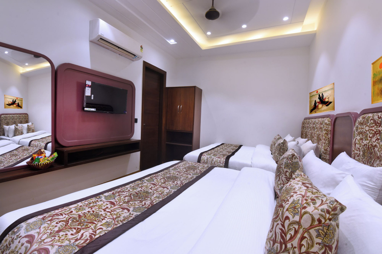 Room 3, Hotel Namaskar, Delhi