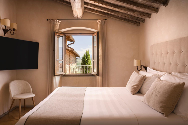 Bedroom 3, Villa Barberino, Arezzo