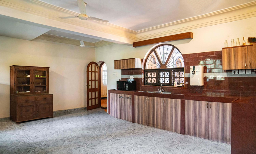 Food & Drinks, Villa Vienna, Luxury Vintage Pool Villa, Parra, North Goa, North Goa