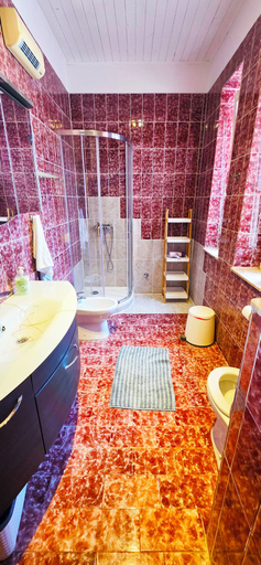 Bathroom 3, Chillax Rooms, Split