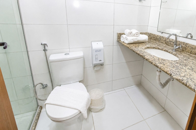 Bathroom 4, Ayla Praia Hotel, Porto Seguro