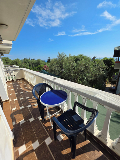 Outdoor dining 4, Sunrise Apartments Drymades, Vlorës