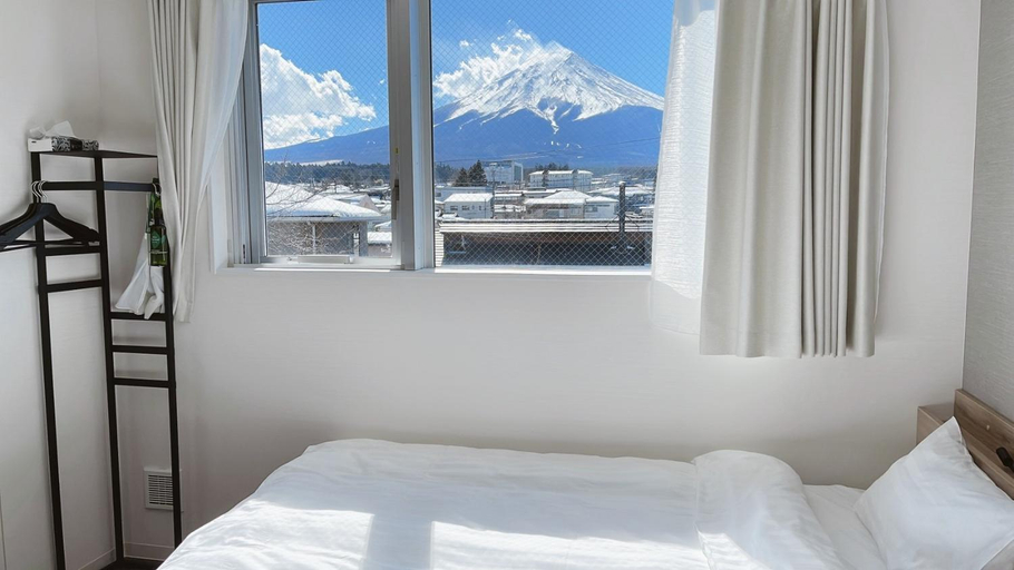 Bedroom 2, Megu fuji 2021 - Vacation STAY 74537v, Fujiyoshida