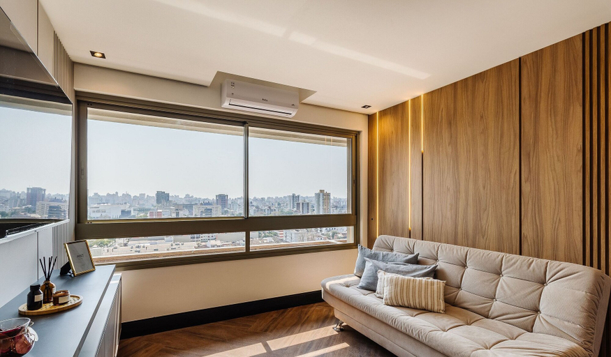Living area 3, Modern Apt w/ Bbq & Garag. POA Air1414, Porto Alegre