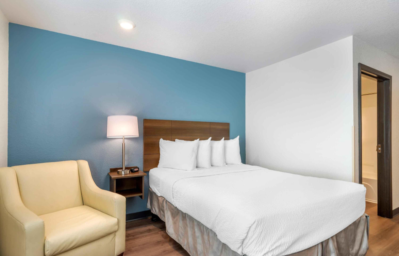Bedroom 3, Extended Stay America Select Suites - Clearwater, Pinellas