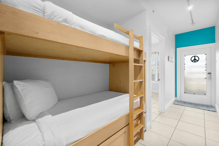 Bedroom 3, Cassine Station by Panhandle Getaways, Walton