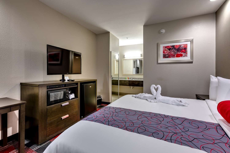 Room 3, Humble Inn & Suites, Houston