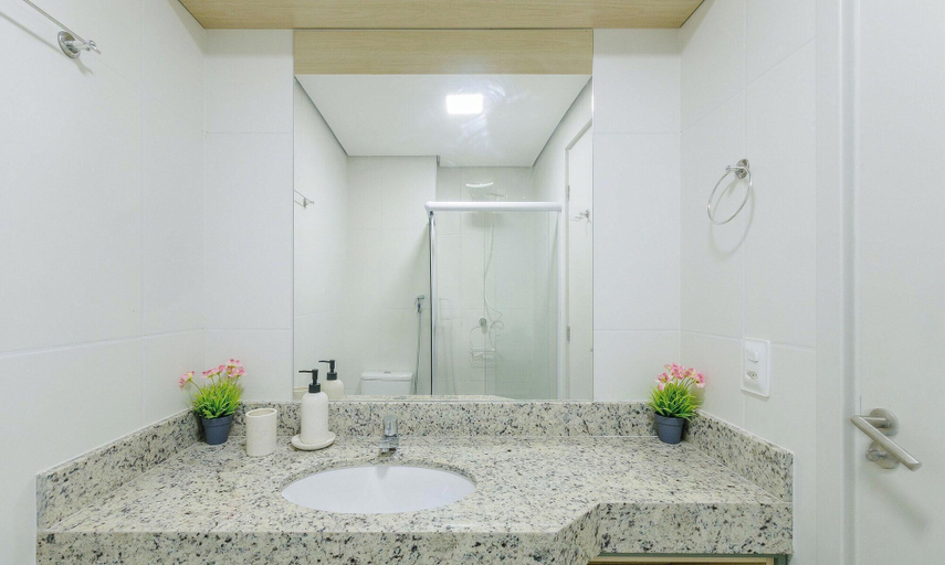 Bathroom 5, Studio With Balcony and Oceanfront View - Edf1605, Salvador