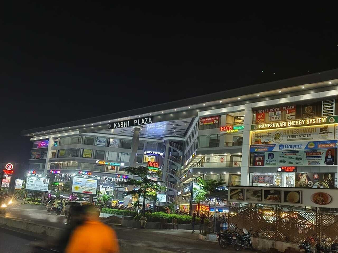 Point of interest, Hotel Royal Plaza, Surat