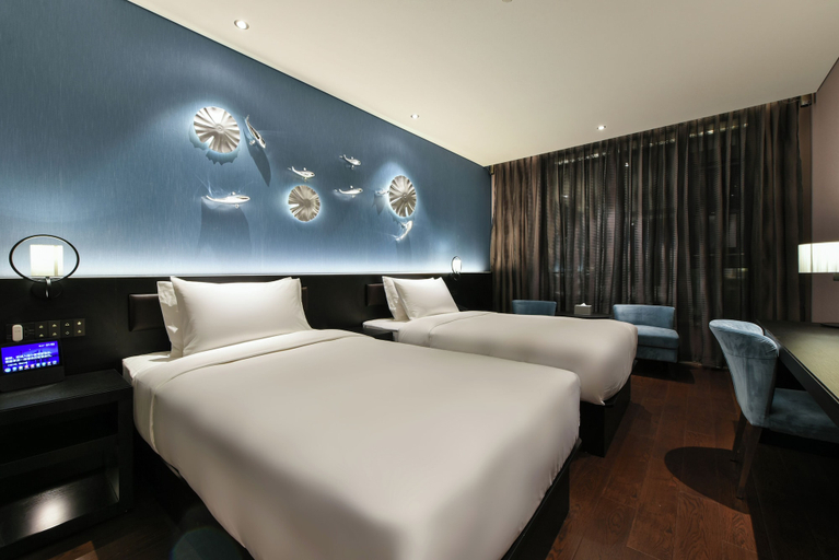 Room 3, Crystal Orange Guomao Joy City, Beijing