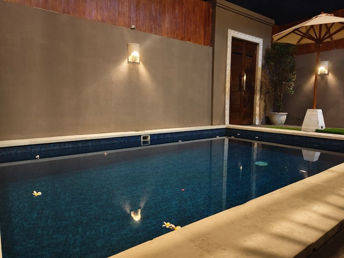 Sport & Beauty 3, Sarining 2BR Villa with Pool, Badung