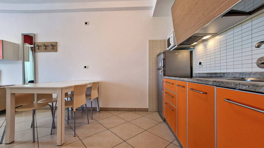 Interior 2, Peaceful Flat Next to the Beach With Balcony, Venezia