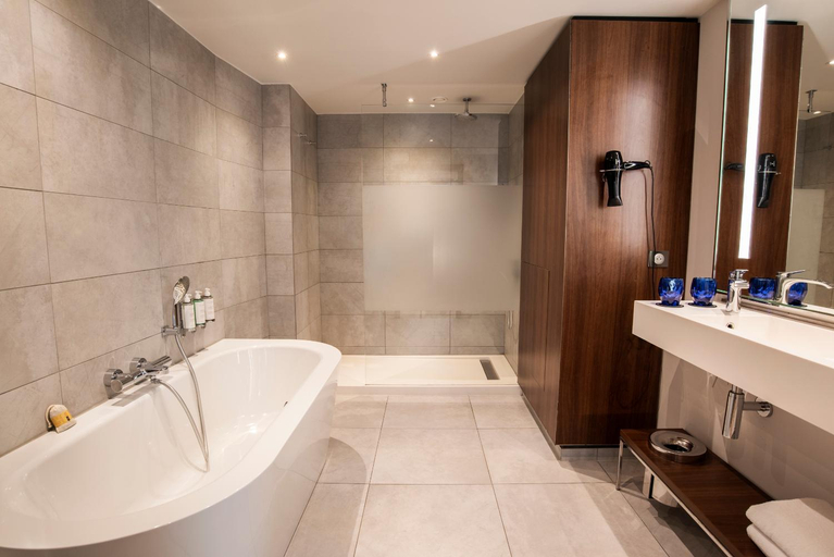 Bathroom 4, Molitor Hotel & Spa Paris - MGallery Collection, Hauts-de-Seine