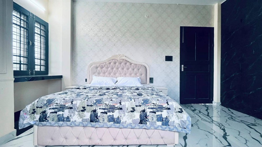 Room 2, Mannat Villa, Nainital