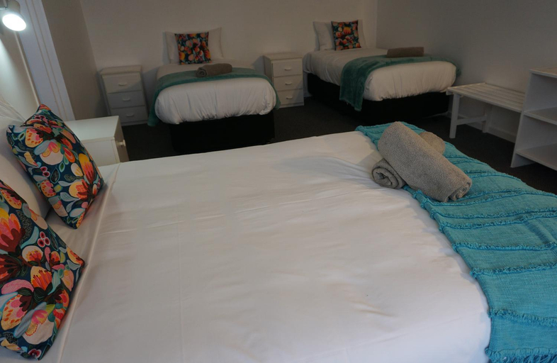 Bedroom 3, Heywood Motor Inn, Glenelg - Heywood