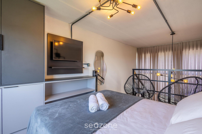 Room 5, Loft w/ Balcony Steps From the Beach - Plo0009, Jaguaruna
