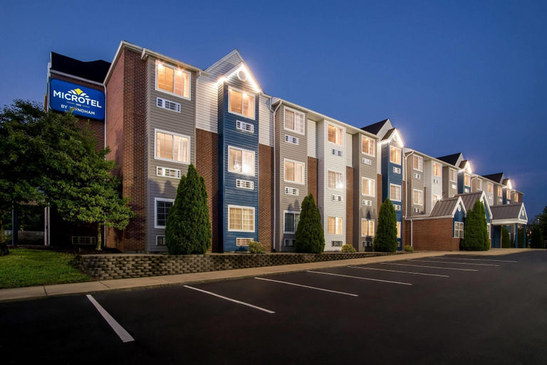 Exterior & Views 2, Microtel Inn by Wyndham Georgetown, Scott