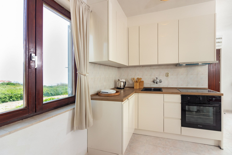 Private kitchen 5, Beach Nest, Split