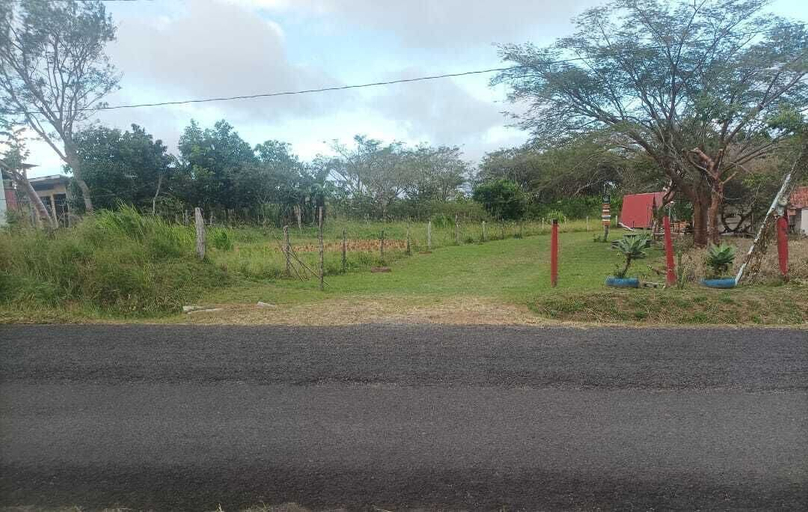 Property grounds 4, Zona Camping El Amanecer, Tilarán