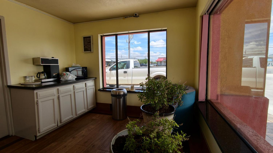 Public Area 2, Deluxe Inn By Capital O Odessa I-20, Ector