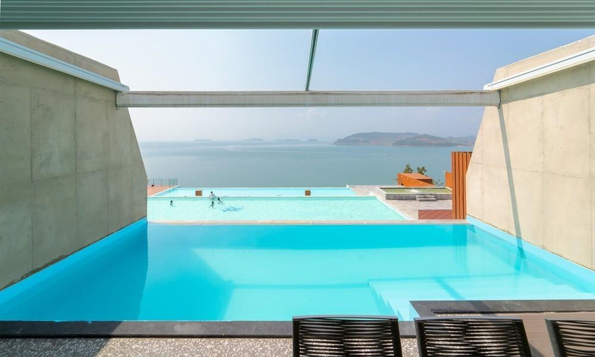 Sport & Beauty 5, Yeosu West Hills Pool Villa, Yeosu