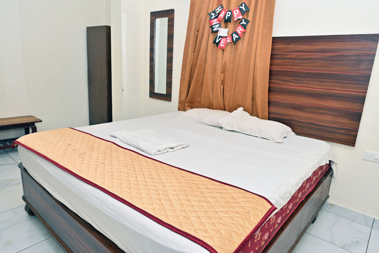 Room 3, HOTEL SIDDVEER GRAND, Guntur