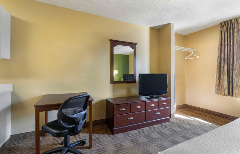 Bedroom 3, Extended Stay America Suites Savannah Midtown, Chatham