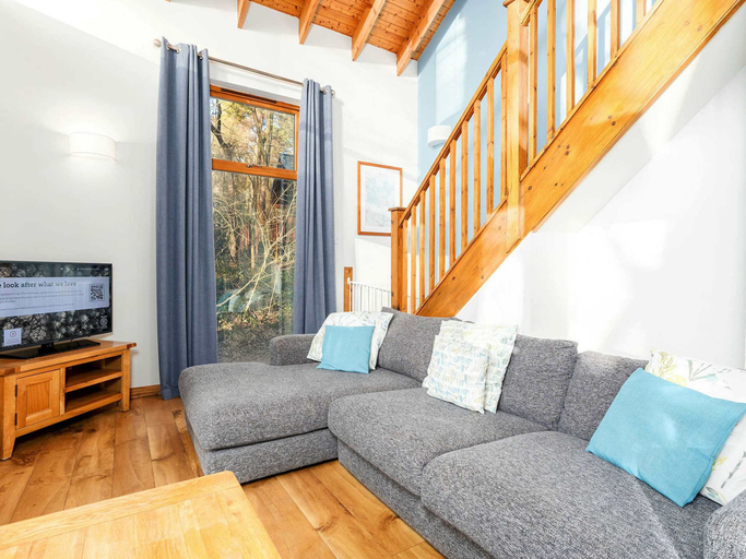 Living area 3, Keldy Forest - Forest Holidays, North Yorkshire