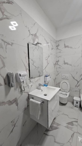 Bathroom 2, Casa Riviera del Brenta, Venezia
