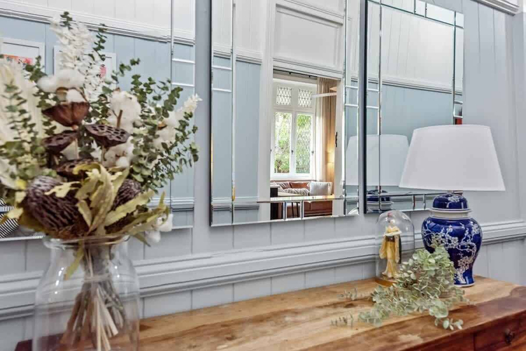 Interior 4, The Lounge! 2 Bed/1 Bath/1 Car ~ New Farm, New Farm