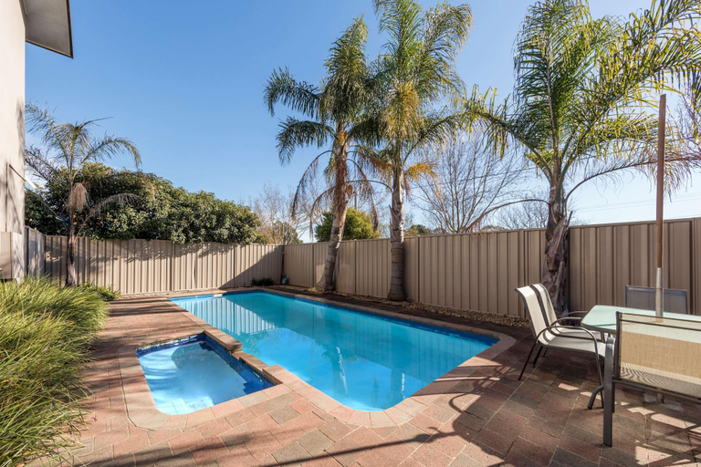 Sport & Beauty 5, Best Western Governor Gipps Motor Inn, Latrobe - Traralgon