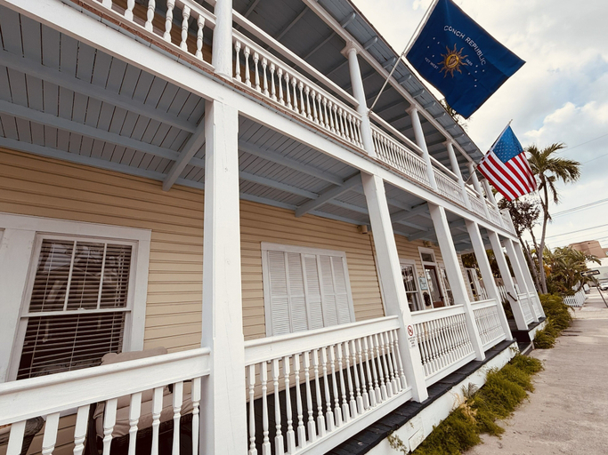 Exterior & Views 2, The Independent Inn - Formerly Heron House Court, Monroe