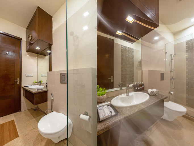 Bathroom 3, Hotel Haris MG Road, Gurgaon