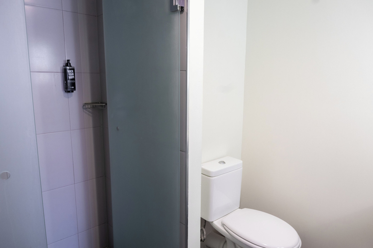 Bathroom 4, ibis México Alameda, Mexico City