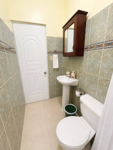 Bathroom 5, Brisa tropical Stay, Santo Domingo Este
