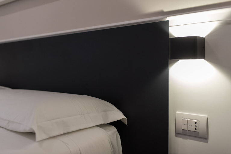 Room 5, Five Boutique Rooms - Camera 5, Napoli