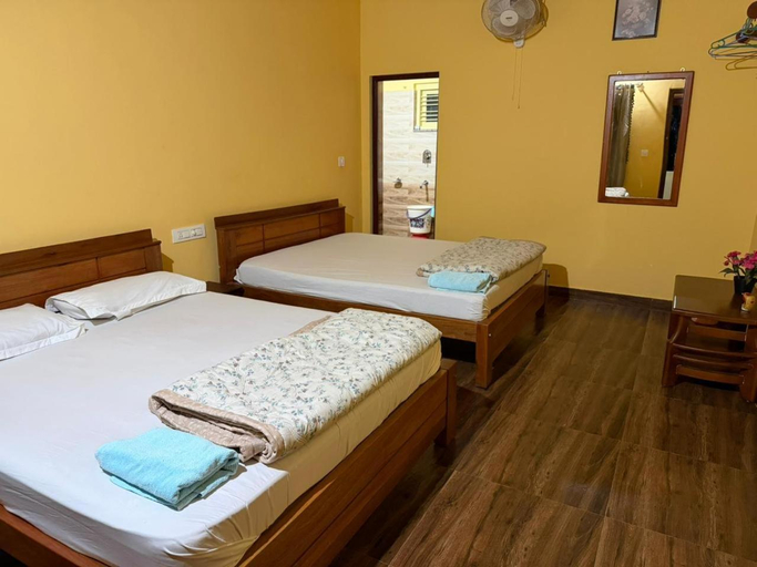 Bedroom 2, hallibailu homestay, Kodagu