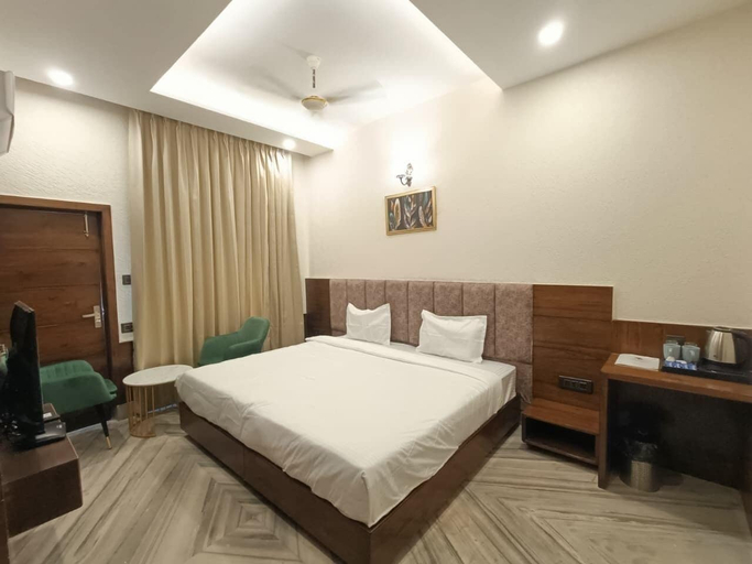 Room 5, Hotel Green Olive, Solan