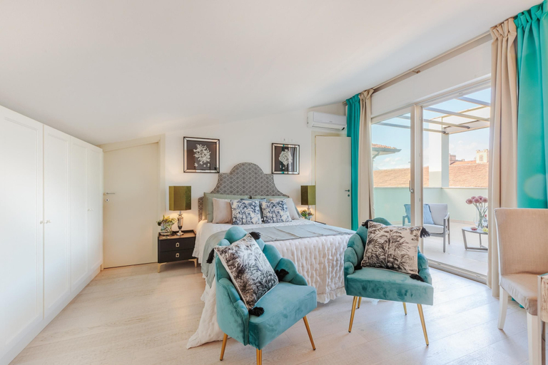 Room 5, Serenity Vista Penthouse, Lucca
