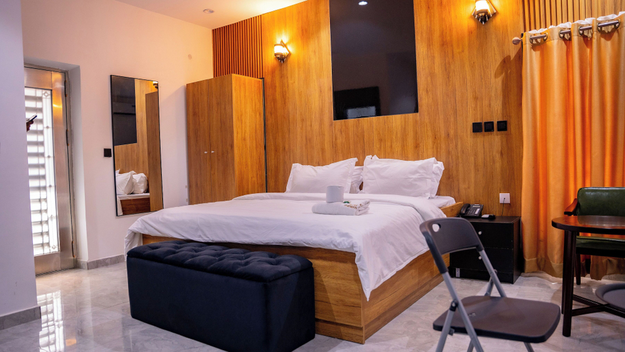 Room 2, Filial Court Stays, AbujaMun