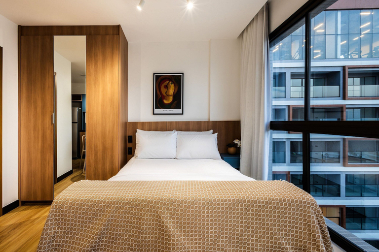 Room 2, Lit 760 - Close to the Beach and the Convention Center Housi by Carpediem, Salvador