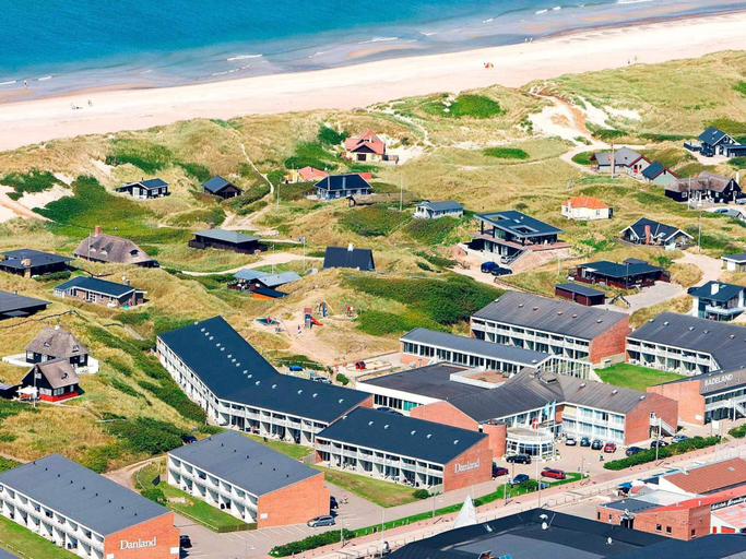 Exterior & Views, 5 Star Holiday Home in Ringkobing, Ringkøbing-Skjern