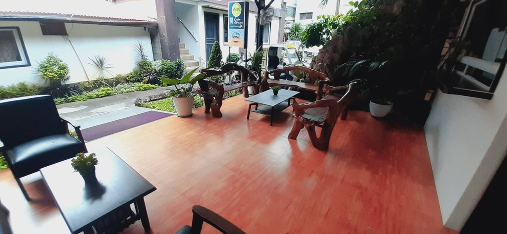 Outdoor dining 5, Avana Hills Boracay Prime - Panoramic, Malay