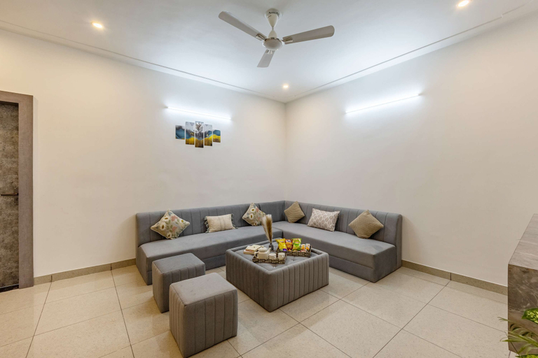 Room 2, Smart 2bhk at Lakecity Apartments by Viraalay, Udaipur