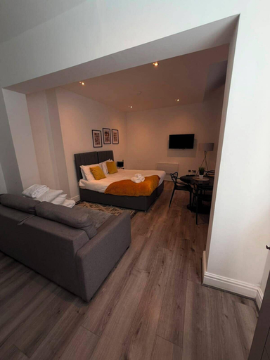 Bedroom 3, Harrington Street Apartments, Sefton