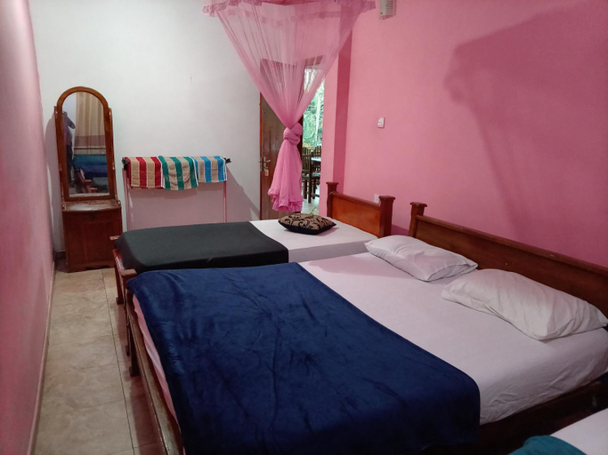 Bedroom 3, Little Heaven, Ella